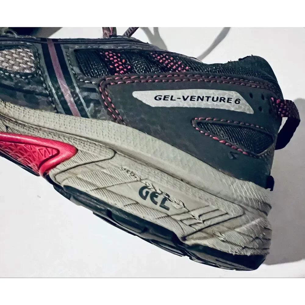 ASIC Running Shoes.  Size 8, Gray and Purple